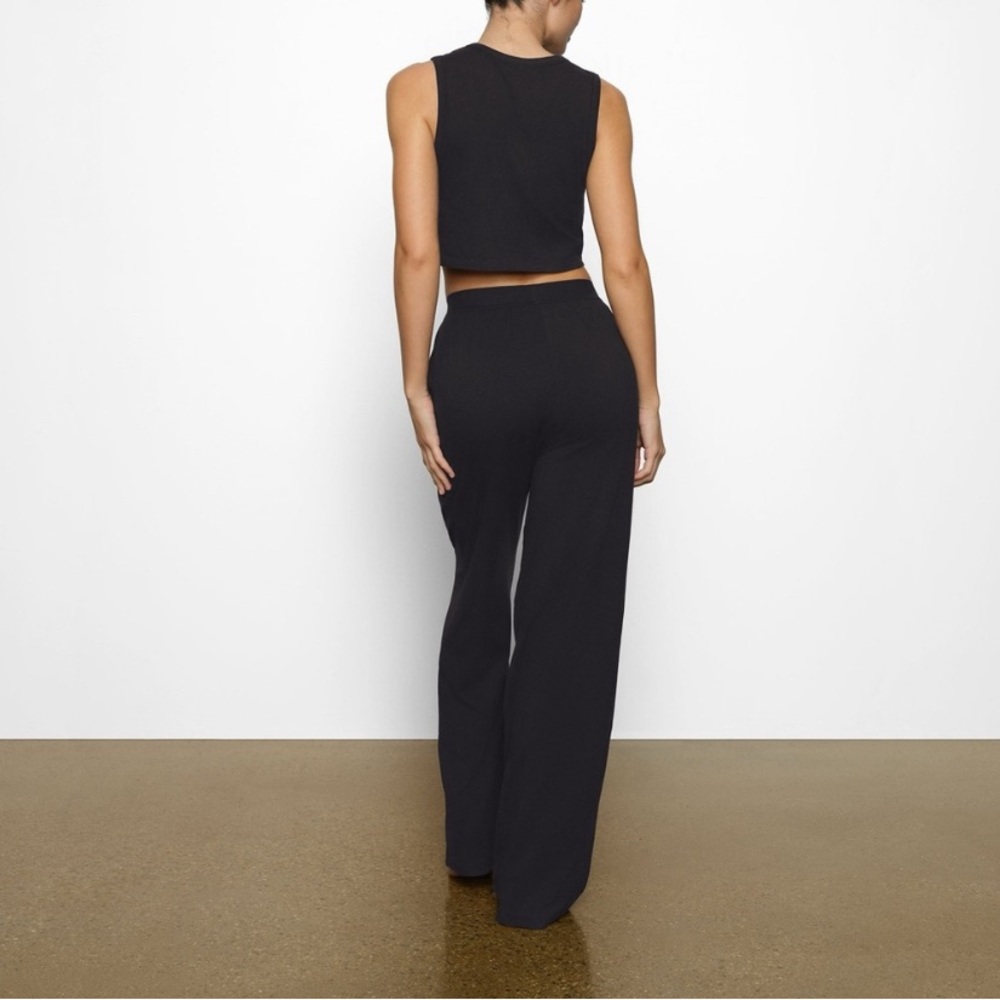 NWT SKIMS Boyfriend Loose Pant Size M - Picture 3 of 9